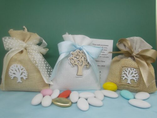 Sacchettino in cotone 10x12 con applicazione albero della vita in legno