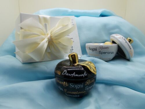 Bomboniera Emela in porcellana con box